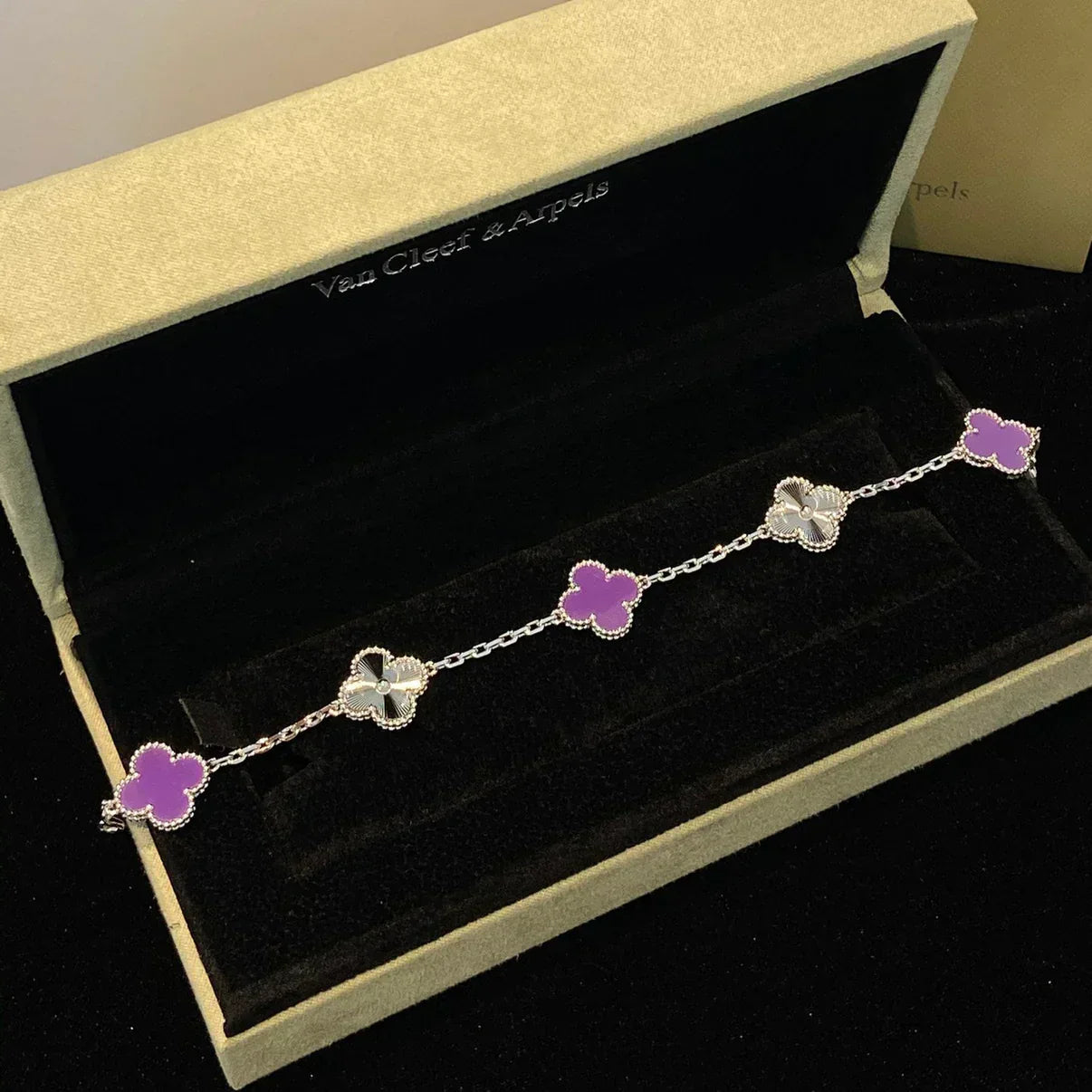 [LUXORA] CLOVER 5 MOTIF VIOLET BRACELET COLLECTION