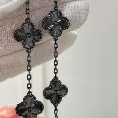 [LUXORA]CLOVER 5 MOTIF BLACK BRACELET