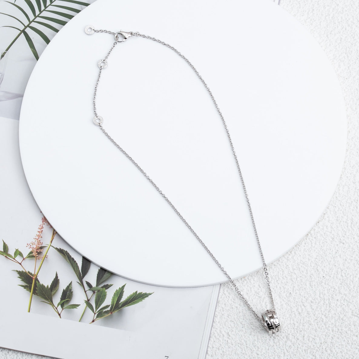 [LUXORA]PARENTESI NECKLACE SILVER