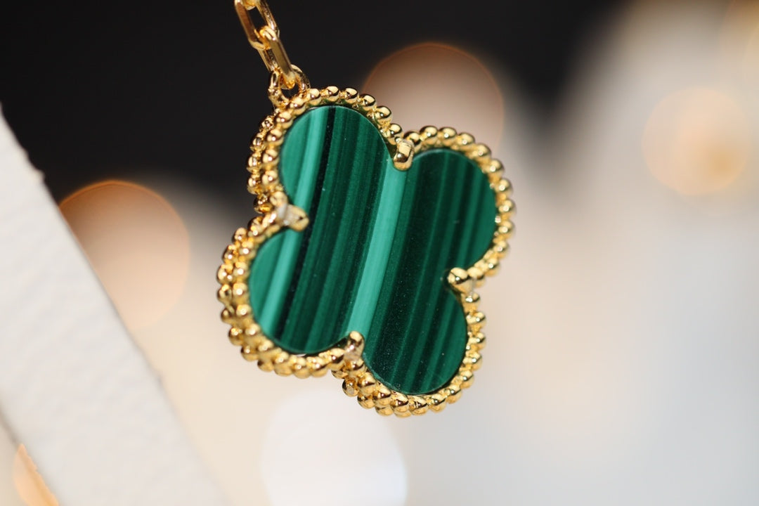 [LUXORA]CLOVER EARRINGS GOLD MALACHITE DIAMOND 3 MOTIF