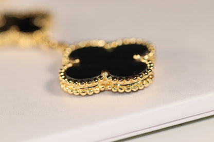 [LUXORA]CLOVER EARRINGS GOLD ONYX MOP 3 MOTIF