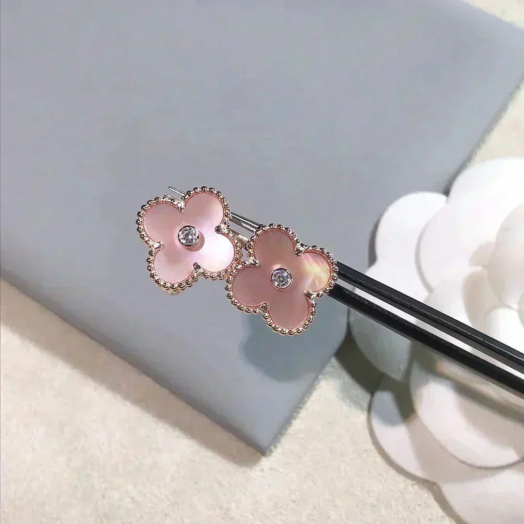 [LUXORA]CLOVER MEDIUM 1 MOTIFS  PINK MOP DIAMOND EARRINGS