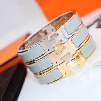 [LUXORA]H LIGHT BLUE BRACELET