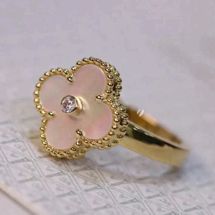[LUXORA]CLOVER PINK MOP RING GOLD DIAMOND