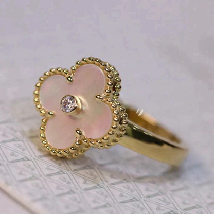 [LUXORA]CLOVER PINK MOP RING GOLD DIAMOND