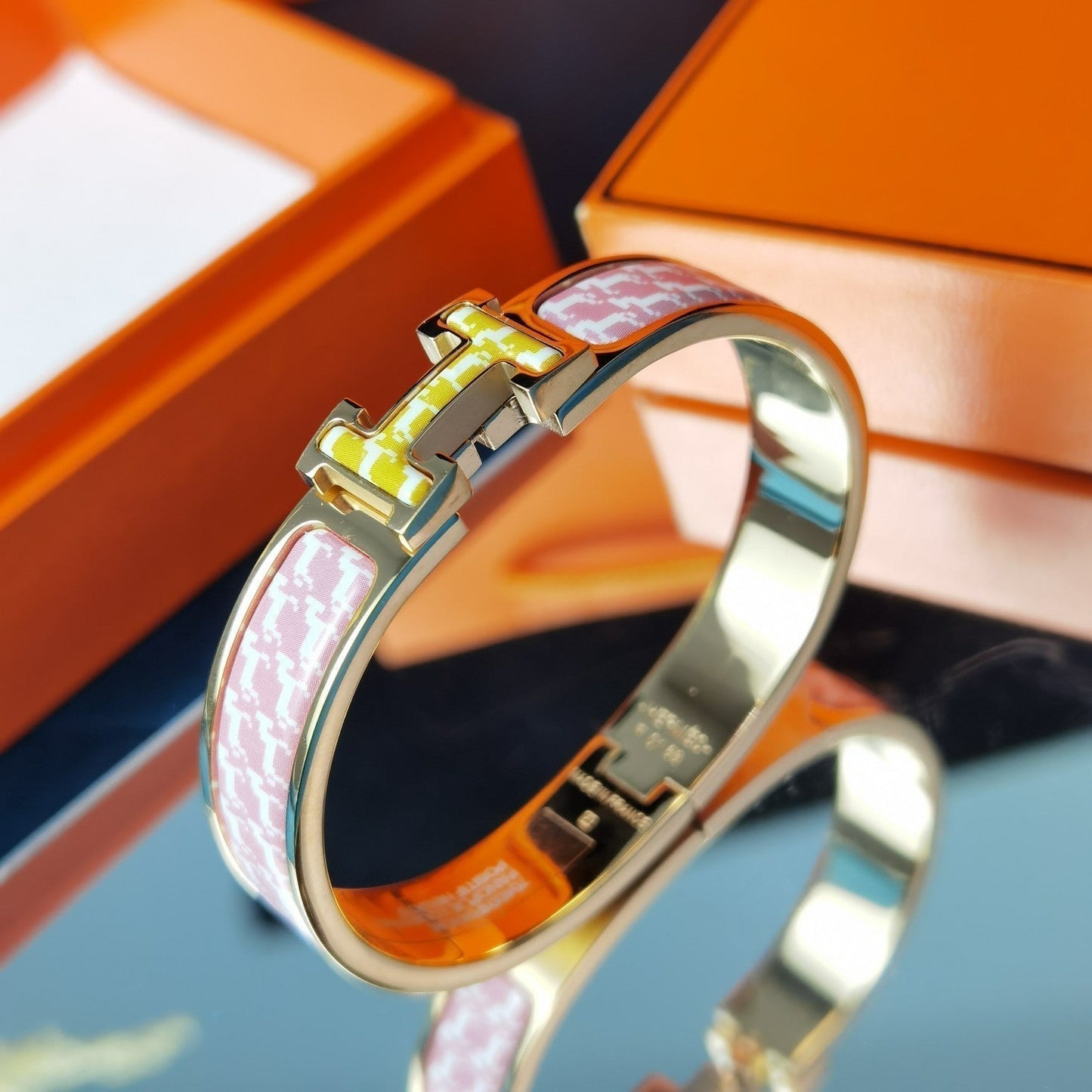 [LUXORA]H HORSE BRACELET 12MM