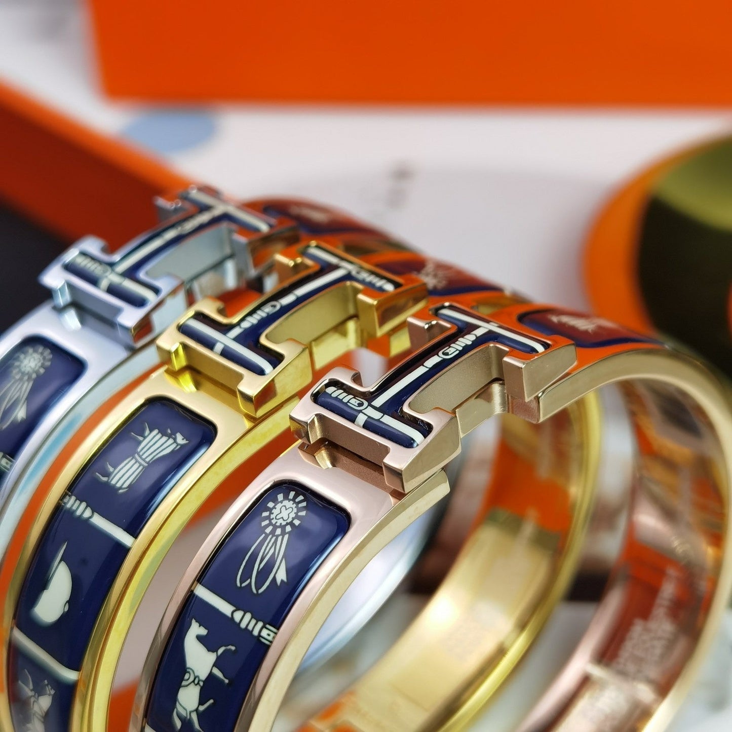 [LUXORA]H COUVERTURES DARK BLUE BRACELET