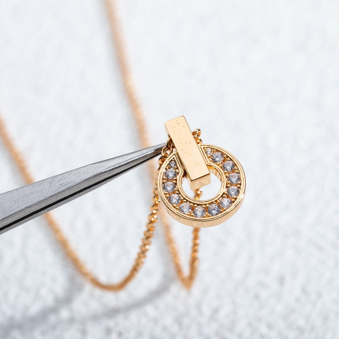 [LUXORA]GARI NECKLACE PINK GOLD DIAMOND