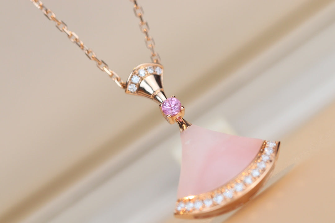 [LUXORA]DREAM NECKLACE PINK MOP DIAMOND