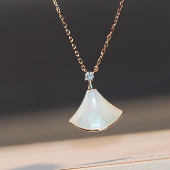 [LUXORA]DREAM NECKLACE WHITE MOP PINK GOLD 1 DIAMOND