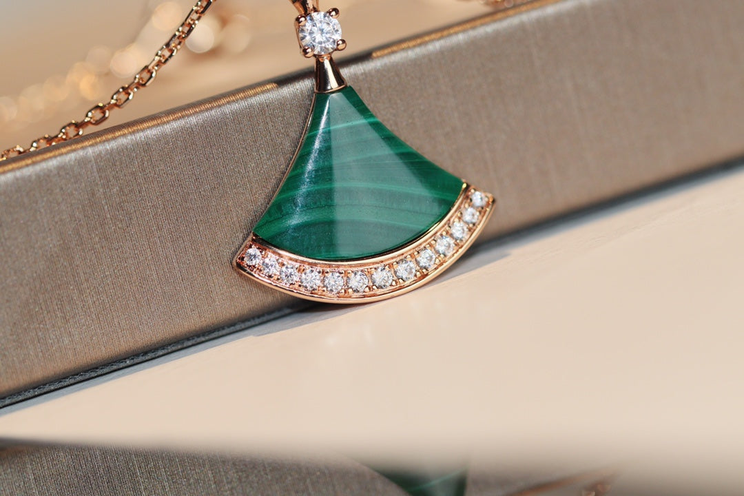 [LUXORA]DREAM NECKLACE MALACHITE DIAMOND