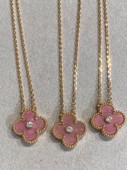 [LUXORA]CLOVER 15MM DIAMOND RHODONITE NECKLACE