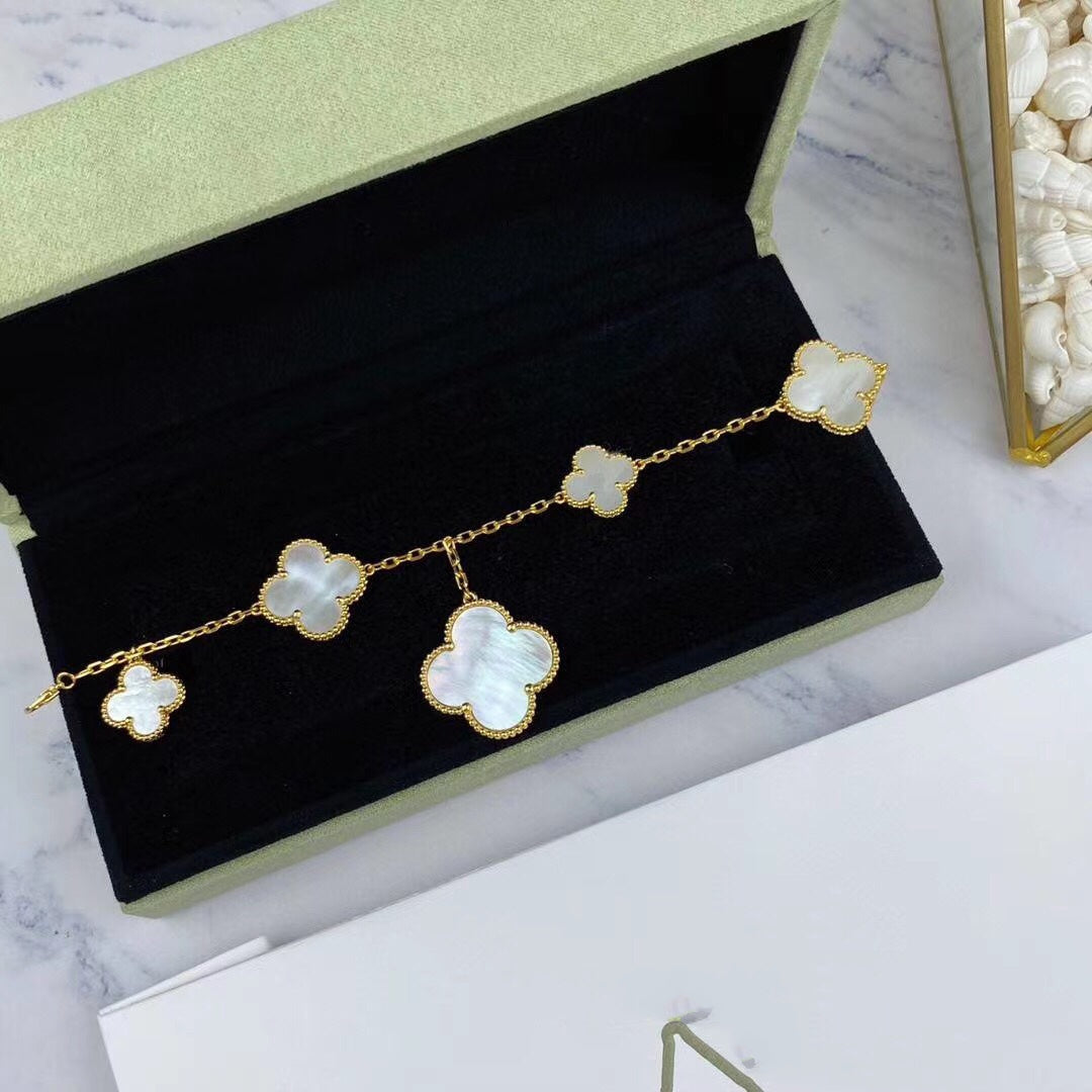 [LUXORA]MAGIC CLOVER MOP GOLD BRACELET 5 MOTIFS