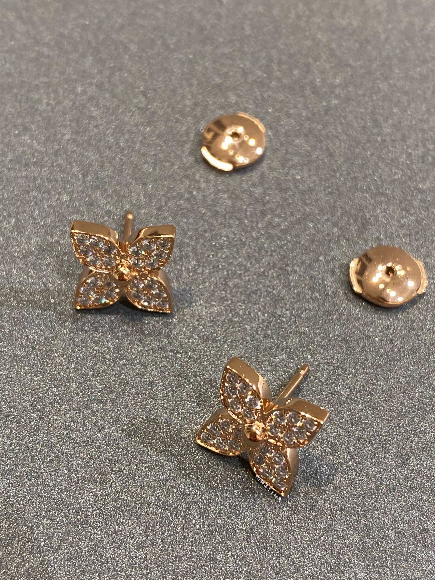 [LUXORA]STAR DIAMOND EARRINGS