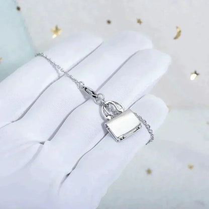 [LUXORA]AMULETTE PEDANT SILVER NECKLACE