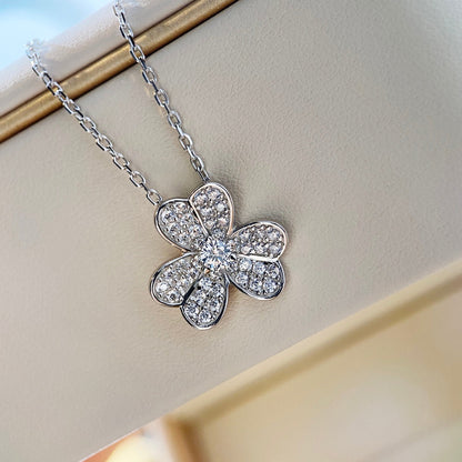 [LUXORA]CLOVER DIAMOND NECKLACE SILVER