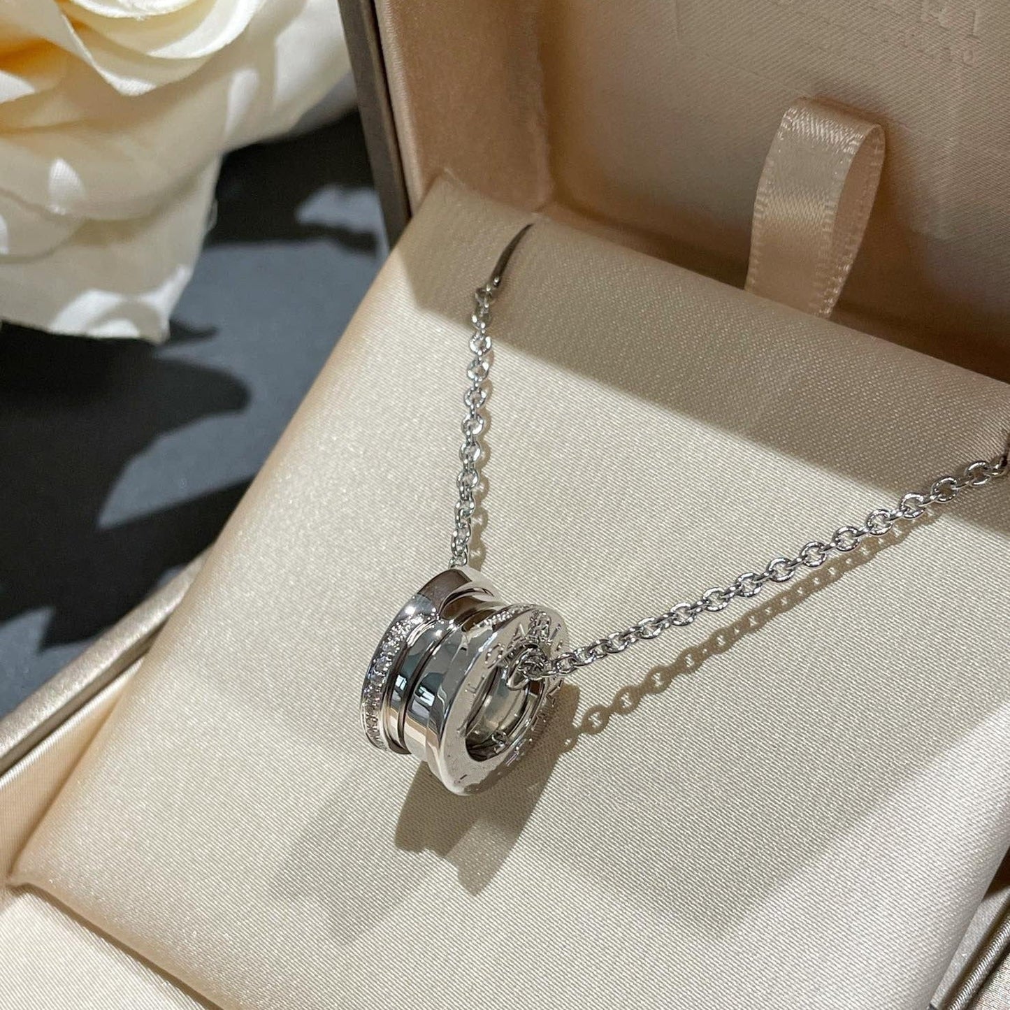 [LUXORA]ZERO 1 NECKLACE DIAMOND