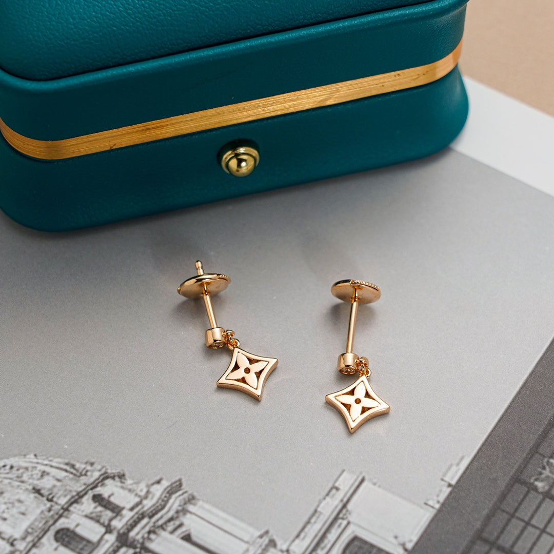 [LUXORA]STAR EARRINGS GOLD