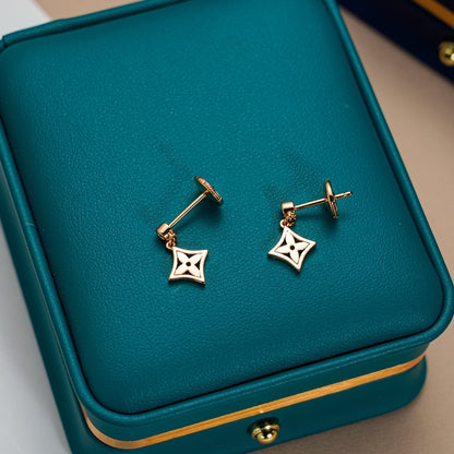 [LUXORA]STAR EARRINGS GOLD