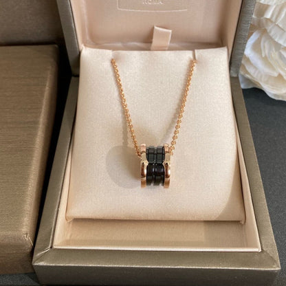[LUXORA]ZERO 1 BLACK CERAMIC PINK GOLD NECKLACE