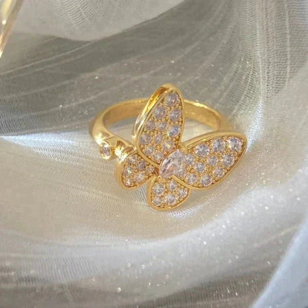[LUXORA]BUTTERFLY DIAMOND RING