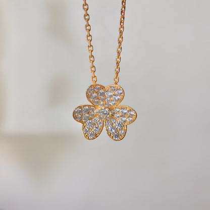 [LUXORA]FLOWER DIAMOND NECKLACE