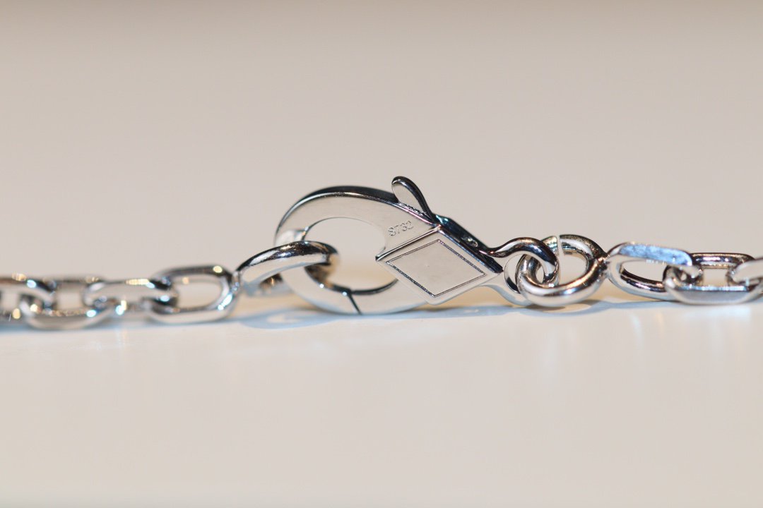 [LUXORA]CLOVER 20 MOTIFS ONYX DIAMOND SILVER