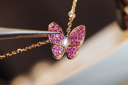 [LUXORA]BUTTERFLY RED DIAMOND ROSE GOLD NECKLACE