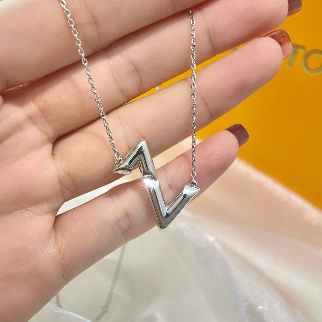 [LUXORA]VOLTE UPSIDE DOWN NECKLACE