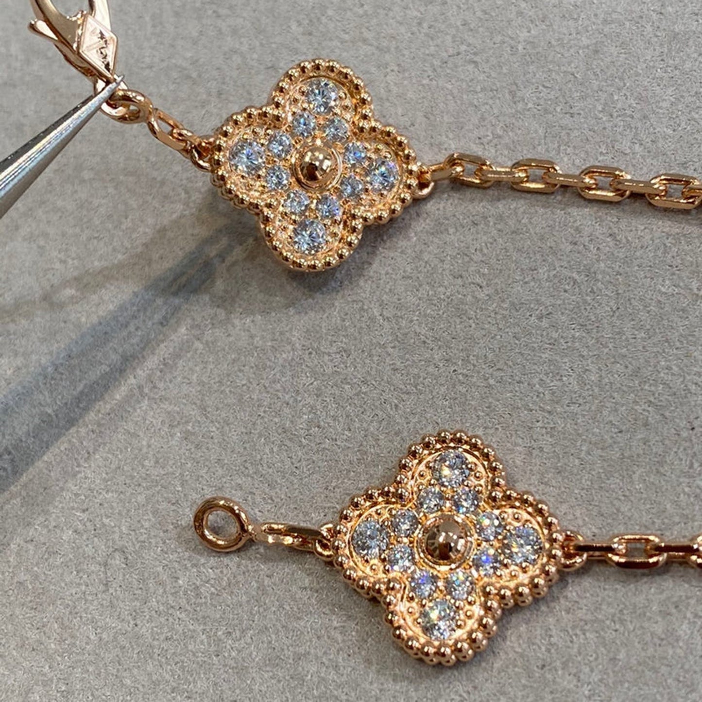 [LUXORA] CLOVER 5 MOTIF FULL DIAMOND BRACELET COLLECTION