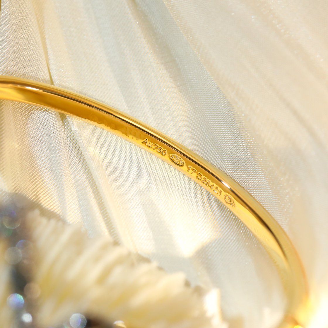 [LUXORA]VOLTE UPSITE DOWN GOLD DIAMOND BRACELET