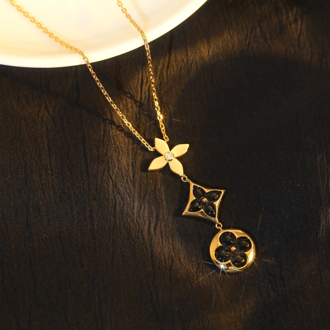 [LUXORA]STAR AND SUN ONYX PINK GOLD NECKLACE