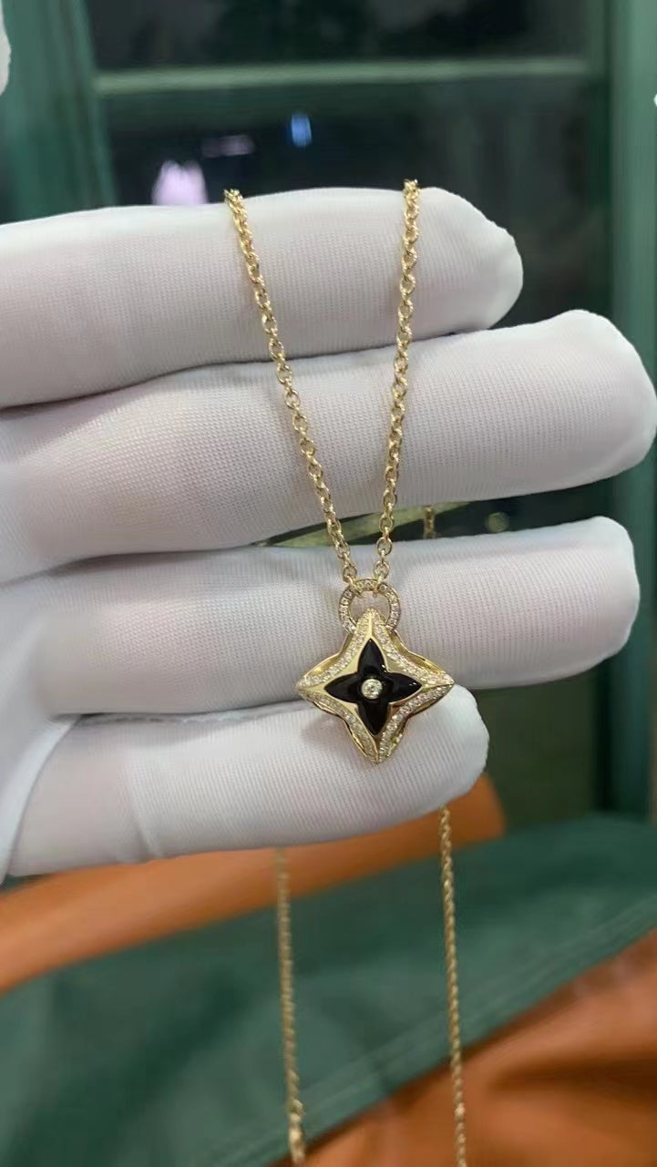 [LUXORA]STAR PEDANT PINK GOLD DIAMOND NECKLACE