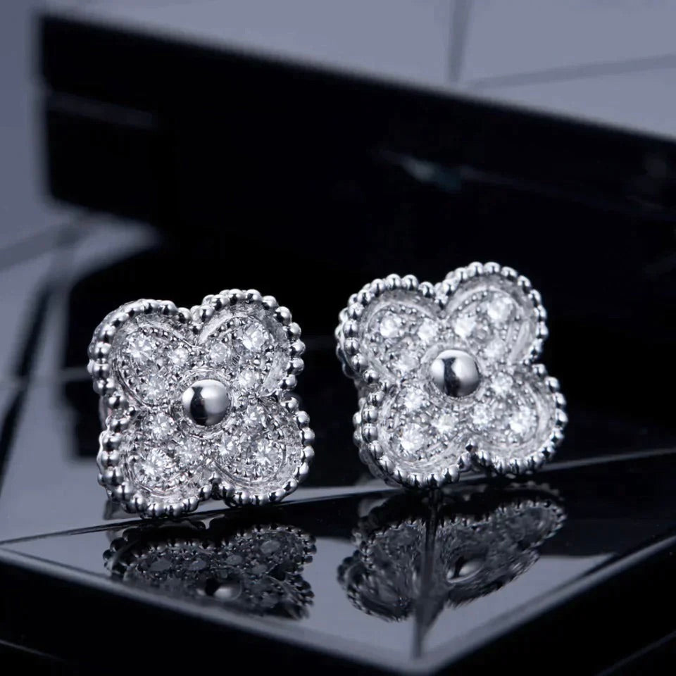 [LUXORA]CLOVER 1 MOTIFS DIAMOND STUD EARRINGS SILVER