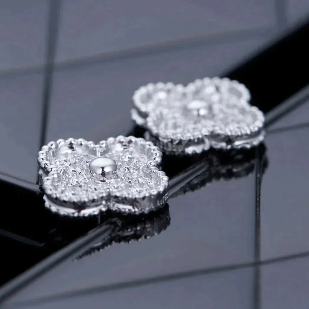 [LUXORA]CLOVER 1 MOTIFS DIAMOND STUD EARRINGS SILVER