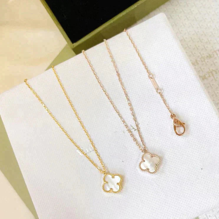 [LUXORA]CLOVER MINI 9.5MM WHITE MOTHER-OF-PEARL NECKLACE