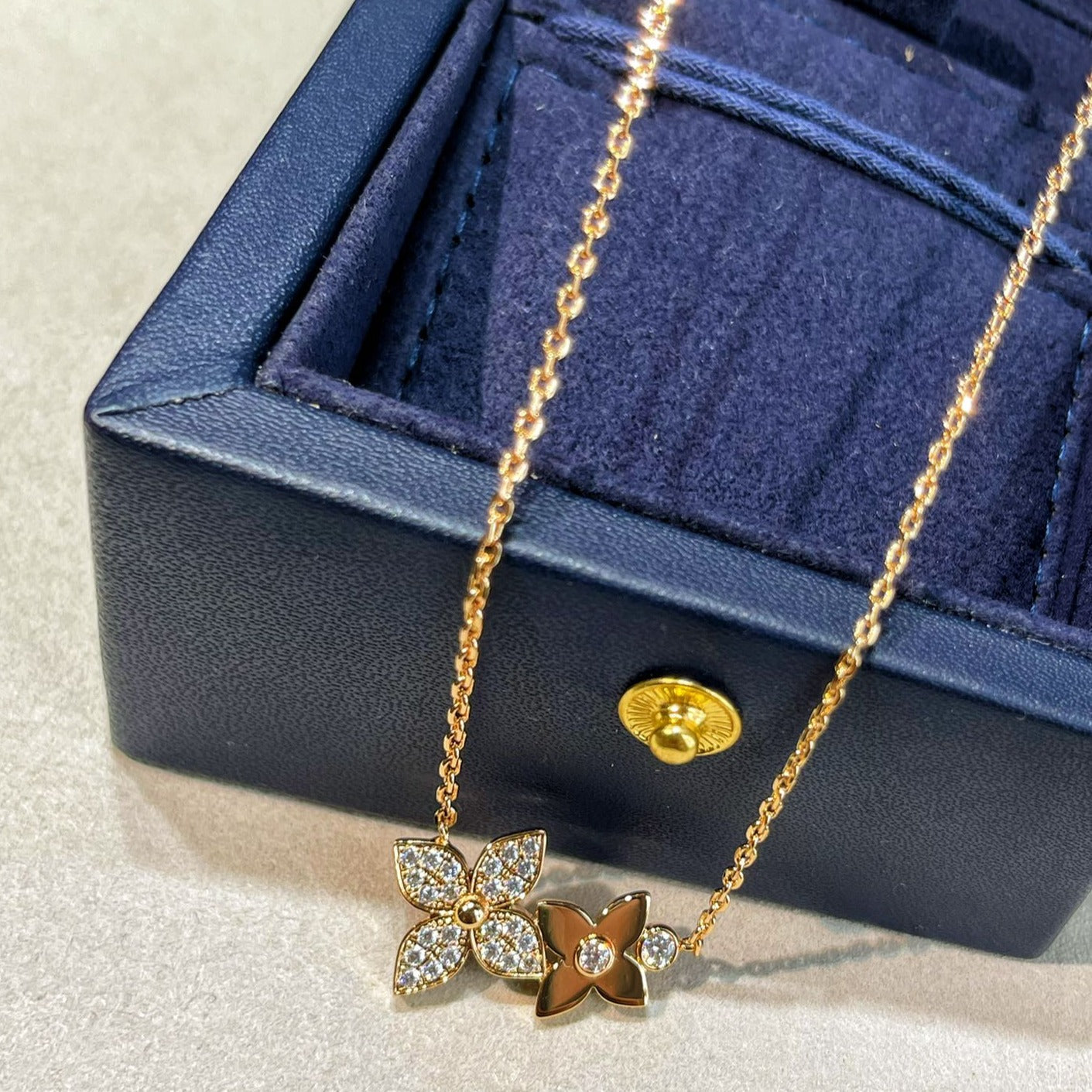 [LUXORA]STAR BLOSSOM NECKLACE PINK GOLD DIAMONDS