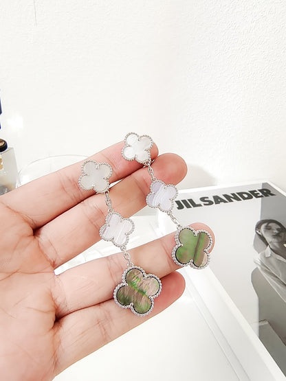 [LUXORA]CLOVER 3 MOTIFS CHALCEDONY DARK MOP SILVER EARRINGS