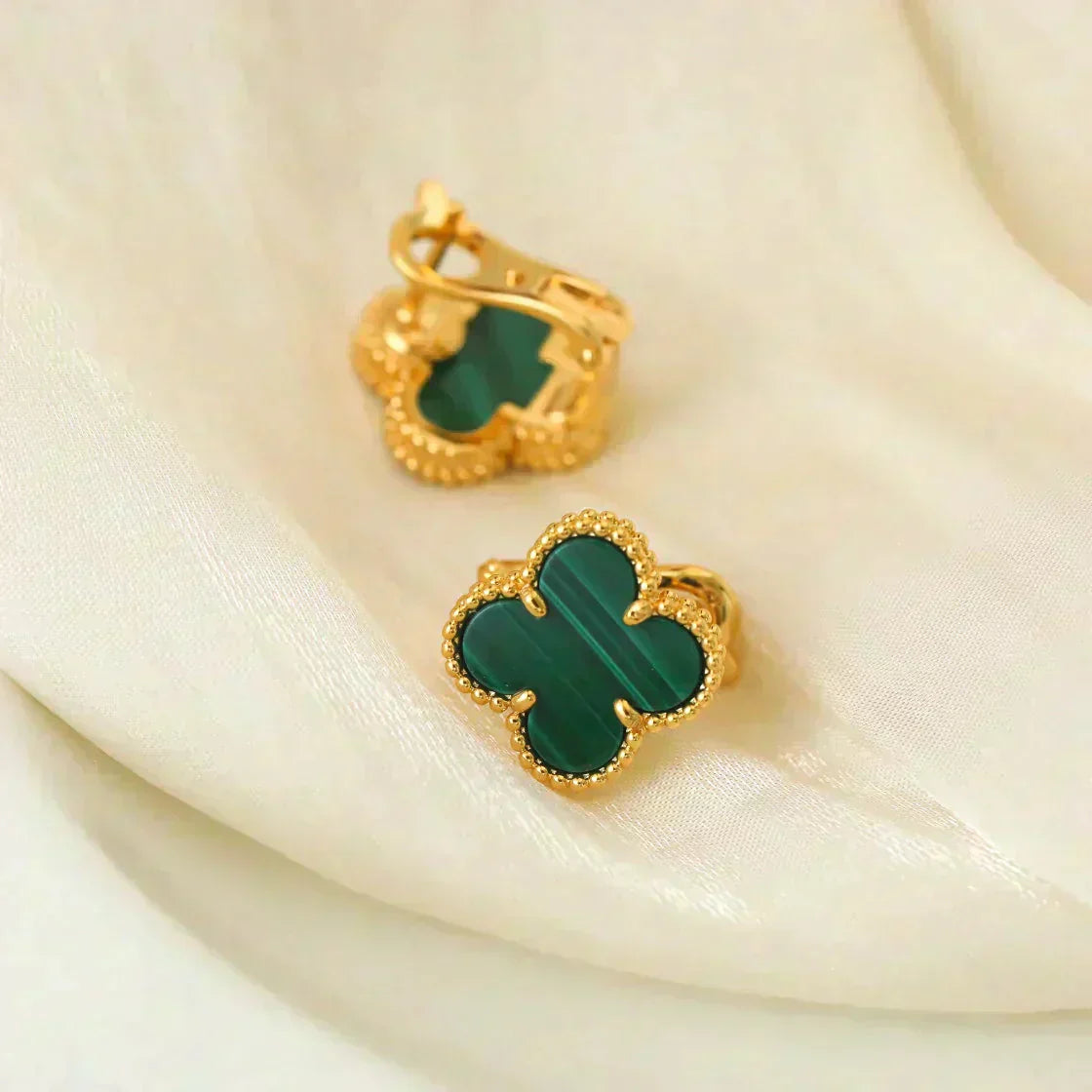 [LUXORA]CLOVER MEDIUM 1 MOTIFS MALACHITE  EARRINGS