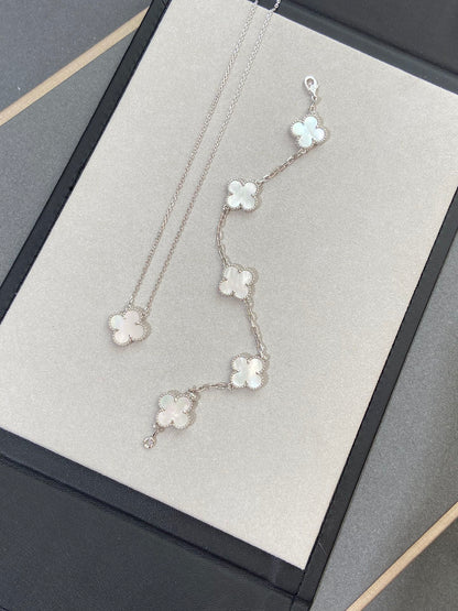 [LUXORA]CLOVER WHITE PEARL MOP 5 MOTIF BRACELET COLLECTION