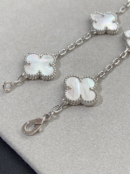 [LUXORA]CLOVER WHITE PEARL MOP 5 MOTIF BRACELET COLLECTION