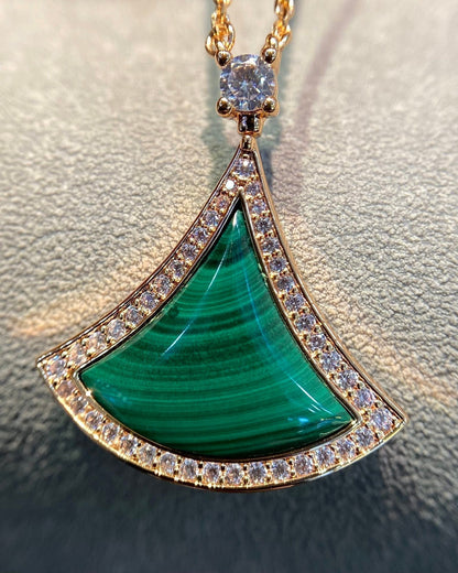 [LUXORA]DREAM MALACHITE DIAMOND PAVED PINK GOLD NECKLACE