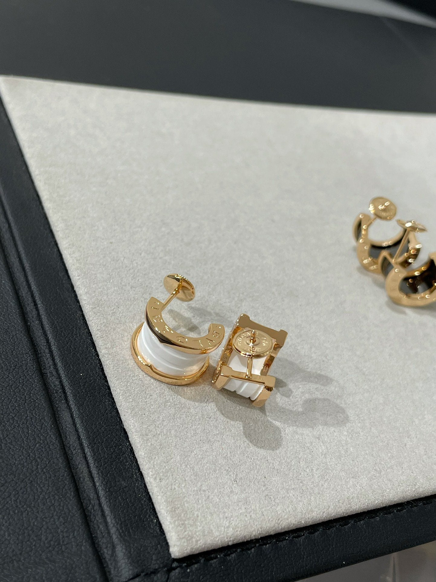 [LUXORA]ZERO 1 PINK GOLD CERAMIC EARRINGS