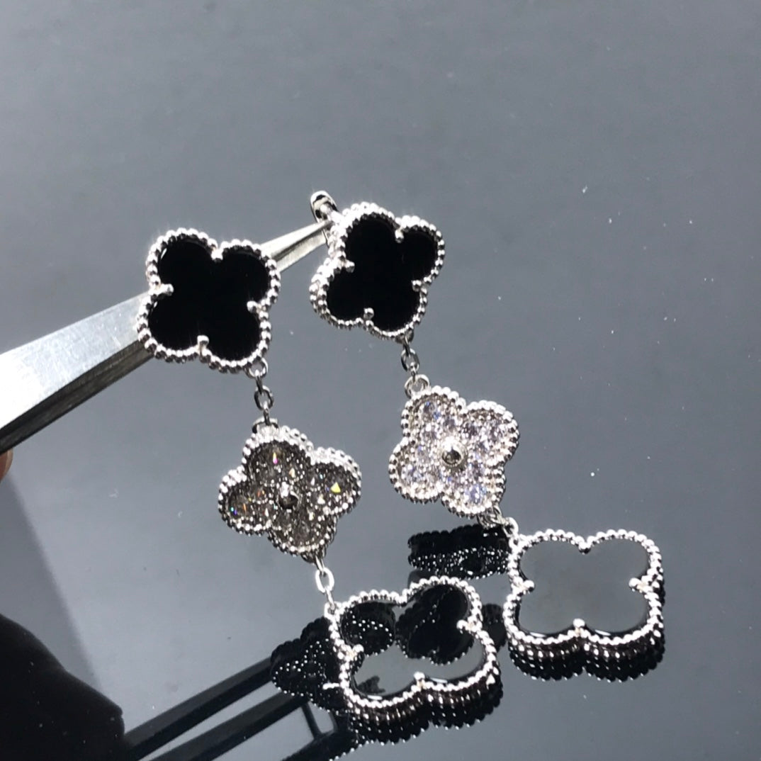 [LUXORA]CLOVER 3 MOTIF DIAMOND ONYX SILVER EARRINGS