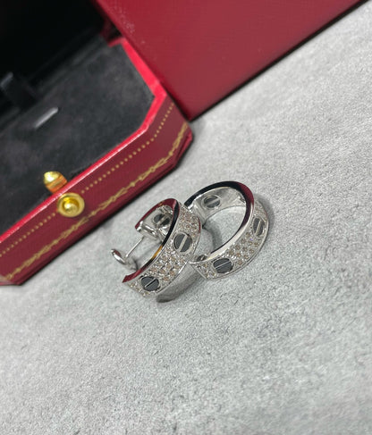 [LUXORA]LOVE CERAMIC DIAMOND PAVED SILVER EARRINGS