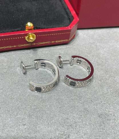 [LUXORA]LOVE CERAMIC DIAMOND PAVED SILVER EARRINGS