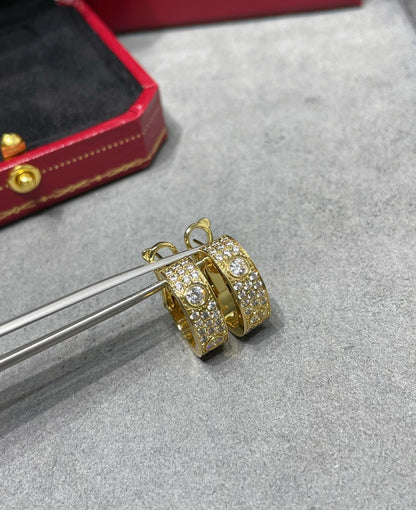 [LUXORA]LOVE 5.5MM DIAMOND PAVED EARRINGS