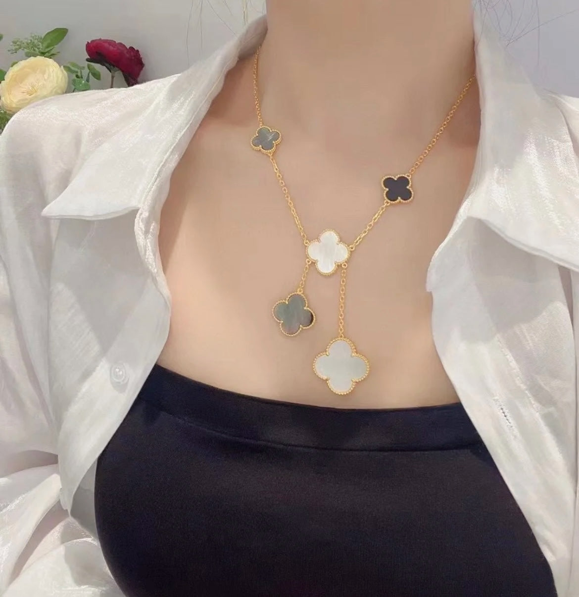 [LUXORA]CLOVER 6 MOTIF MOP ONYX GOLD NECKLACE
