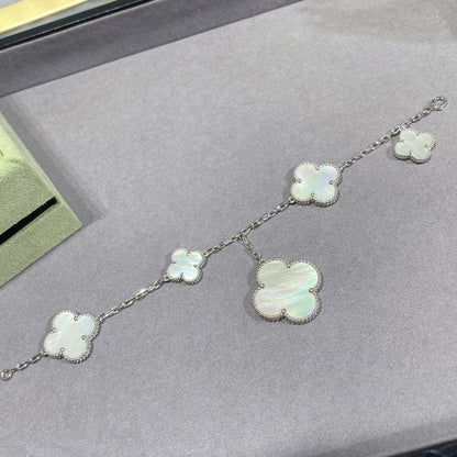 [LUXORA]CLOVER 5 MOTIF WHITE MOP SILVER BRACELET