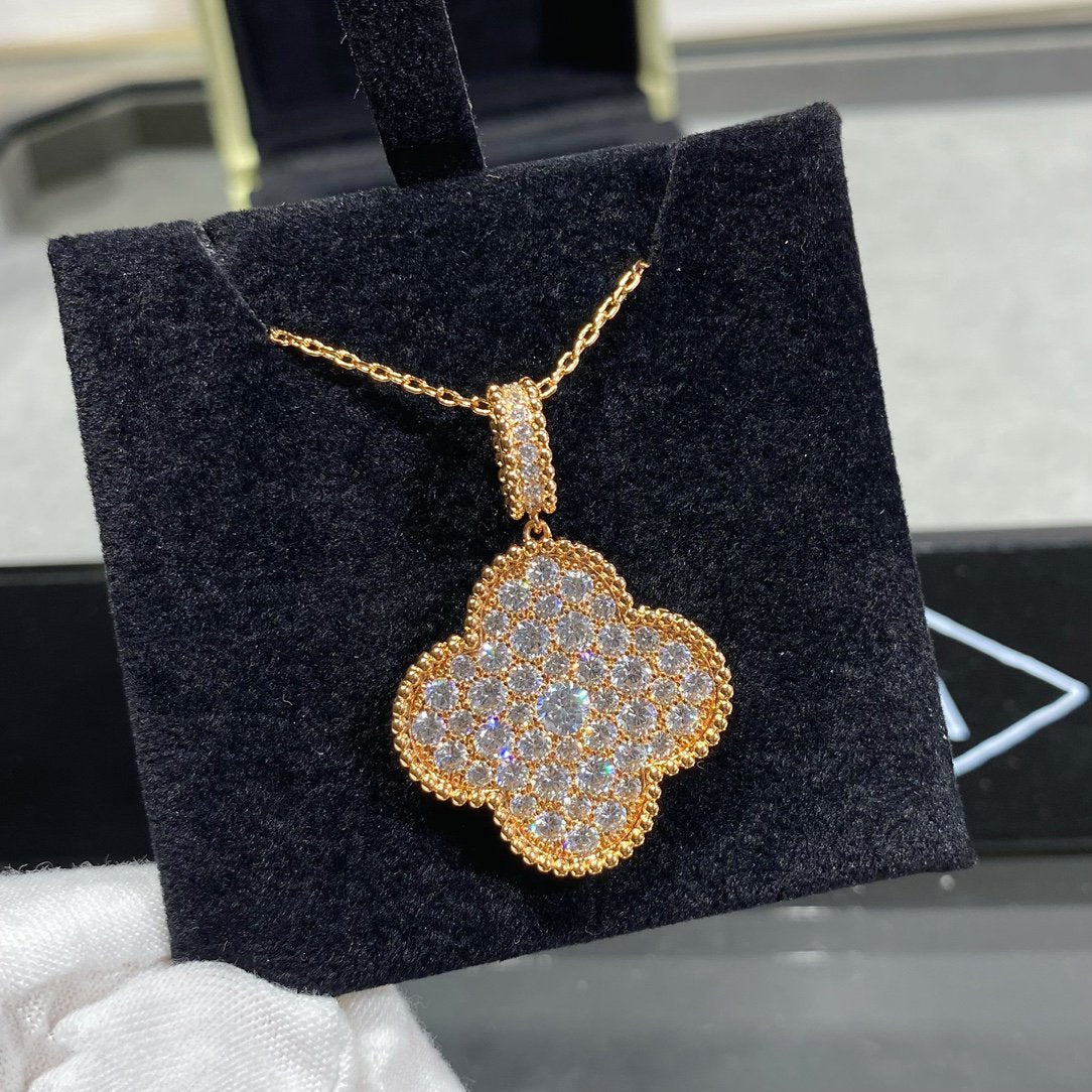 [LUXORA]CLOVER 25MM LARGE PEDANT DIAMOND PAVED LONG NECKLACE